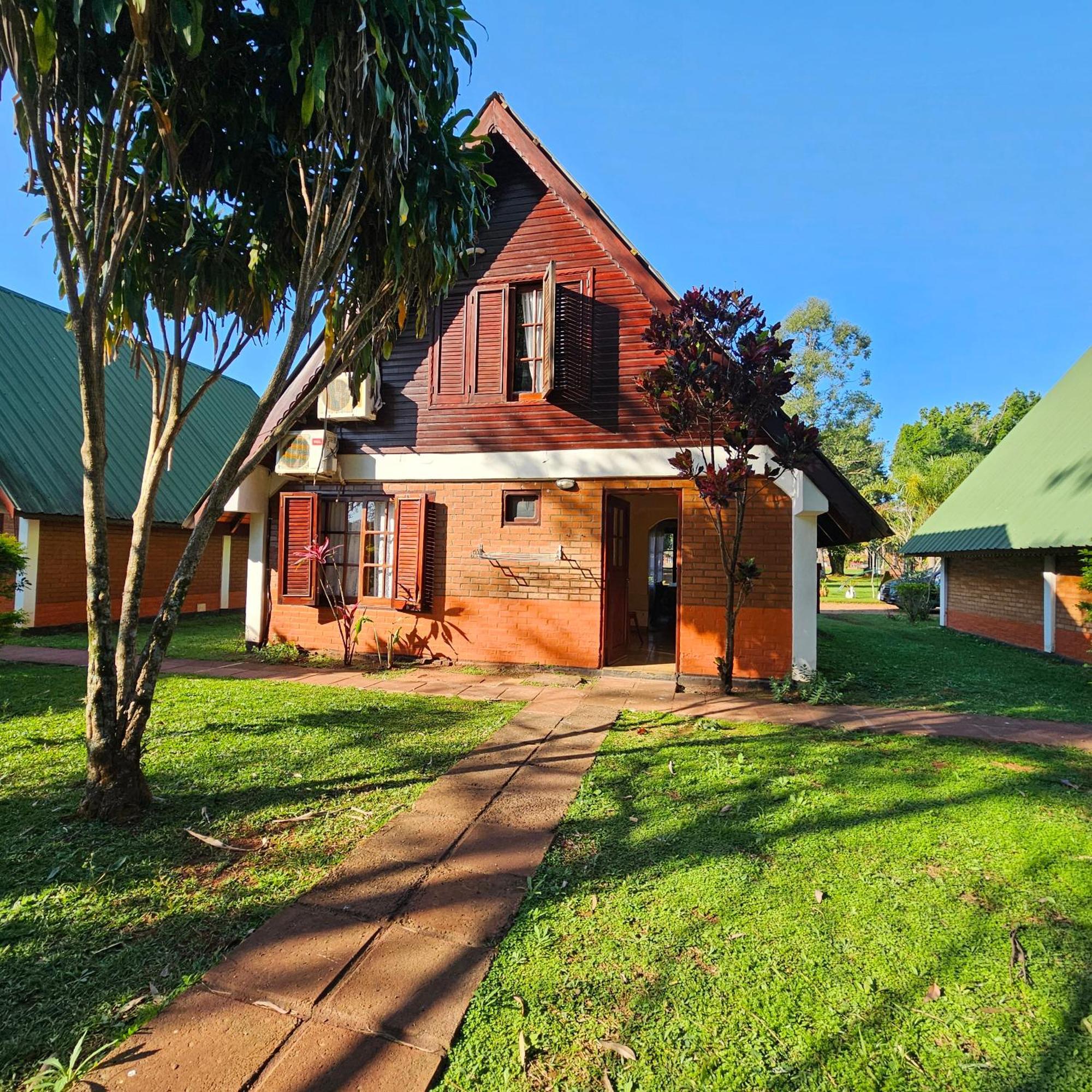 Cabanas El Refugio Del Mensu Puerto Iguazú Exteriér fotografie